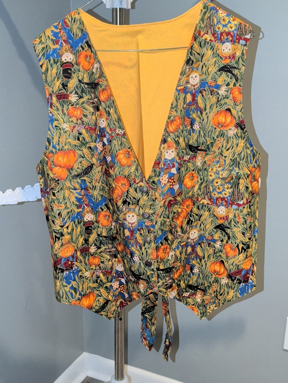 Women’s Handmade Vintage Yellow Harvest Print Vest - Festive Fall Scarecrow